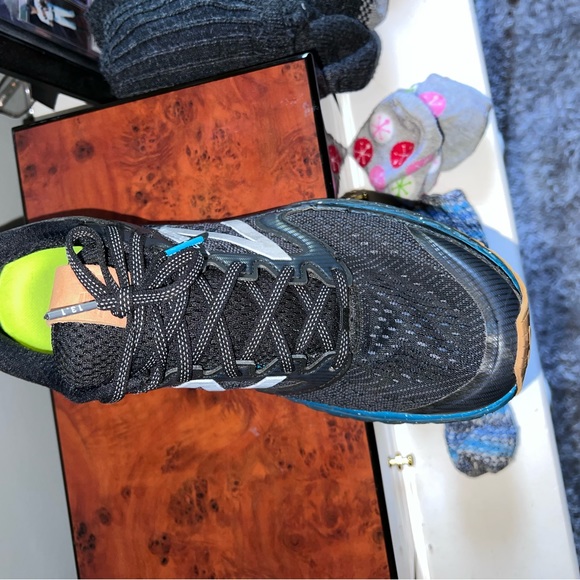 Fresh Foam Brand New Brooklyn 11.5 Shoes - Picture 3 of 4